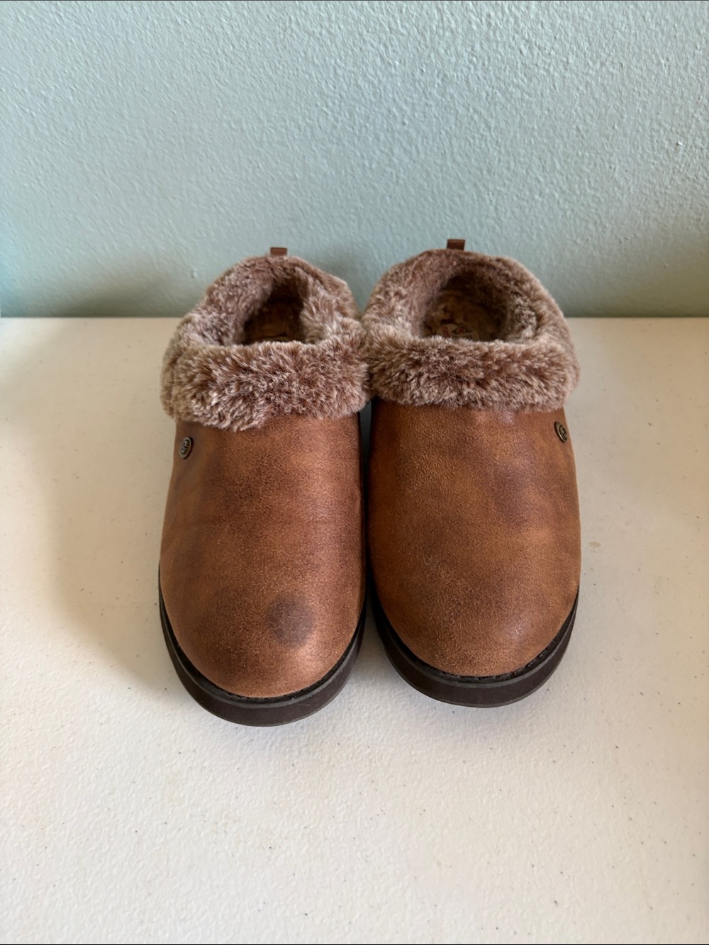 Bob’s from Sketchers Women’s Cozy Faux-Fur Lined Brown Slip-On Clog Size 7